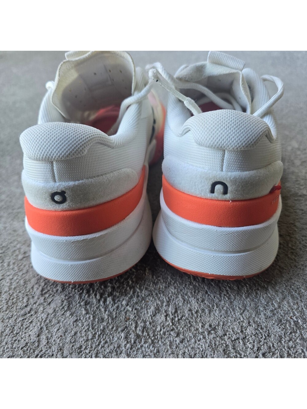 On Running The Roger Pro 2 Tennis Shoes Womens US 9.5White Flame Sneaker - Picture 4 of 7